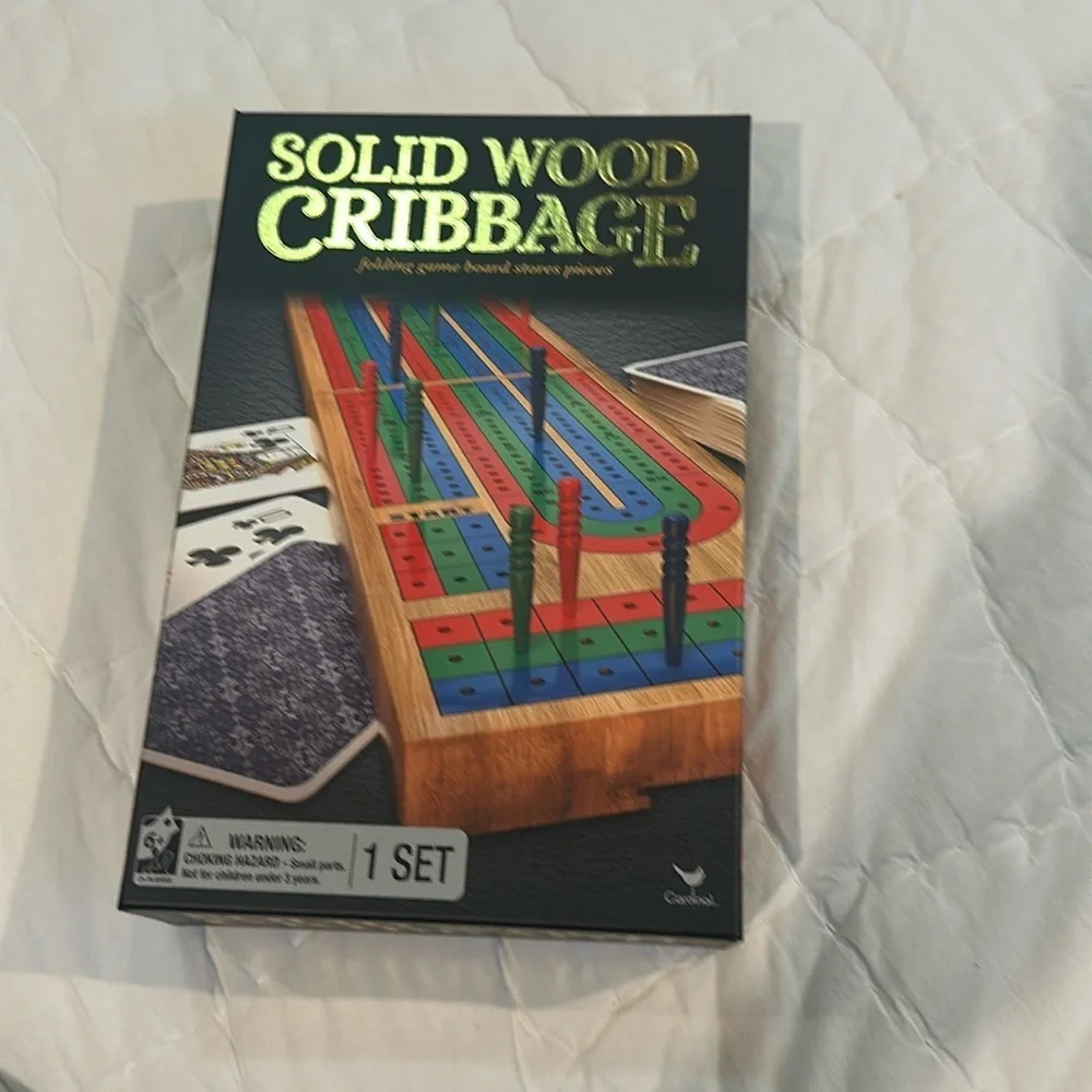 NWOT Solid Wood Cribbage Game